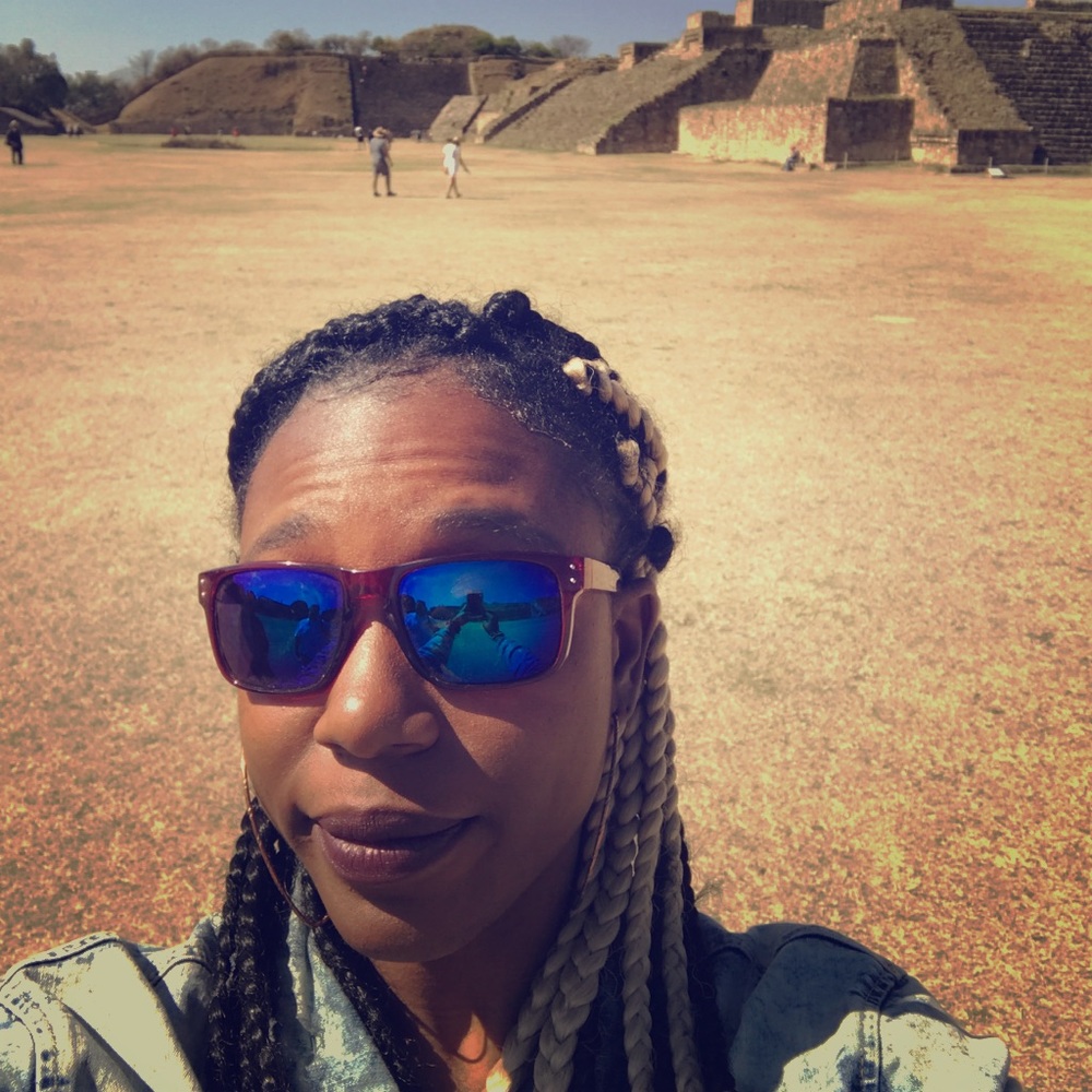 Meet your Posher, Lydia